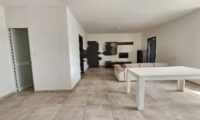 Недвижимость Central Zebbug Apartment: 2