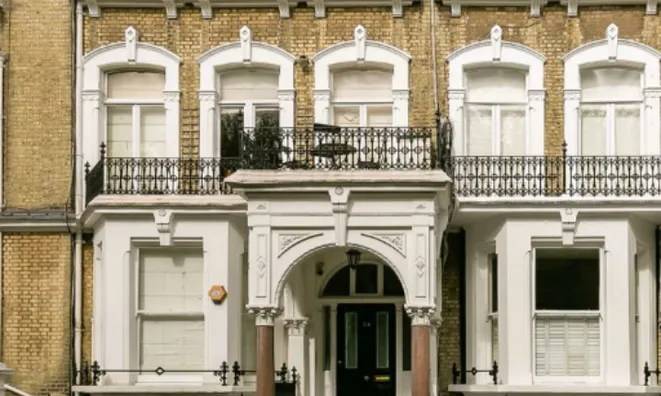 Недвижимость Redcliffe Square: 4