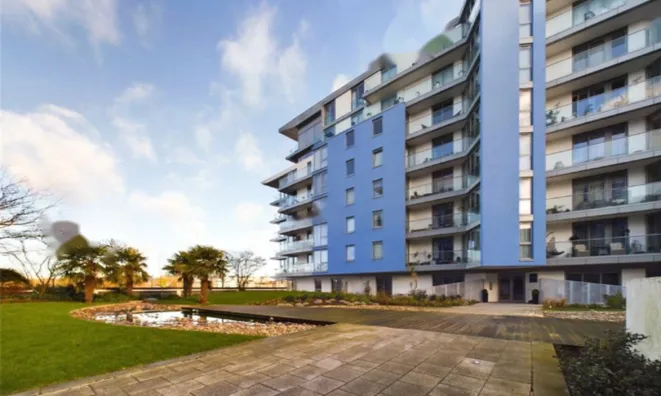 Недвижимость Eastfields Avenue: 8