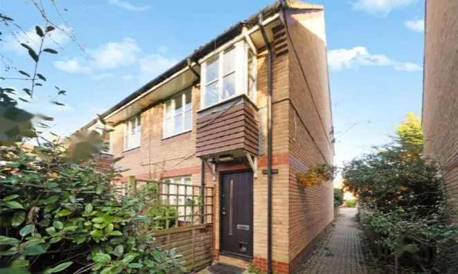 Недвижимость Bunning Way: 7