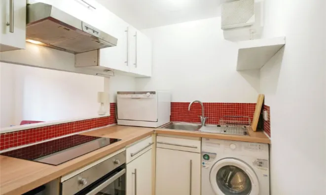 Недвижимость Bunning Way: 14