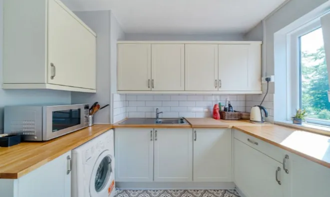 Недвижимость Fitzhugh Grove, Battersea: 2