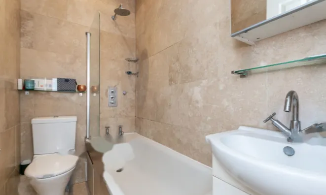 Недвижимость Ifield Road: 2