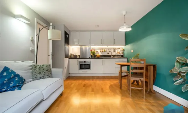 Недвижимость Weedington Road: 10