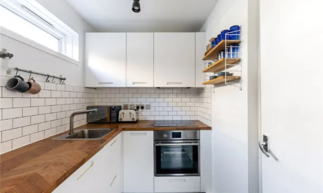 Недвижимость Gore Road: 17