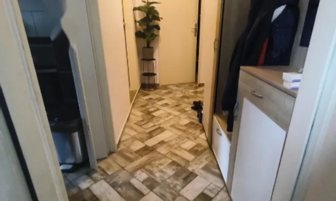 Недвижимость Двухкомнатная квартира в Изоле: 3