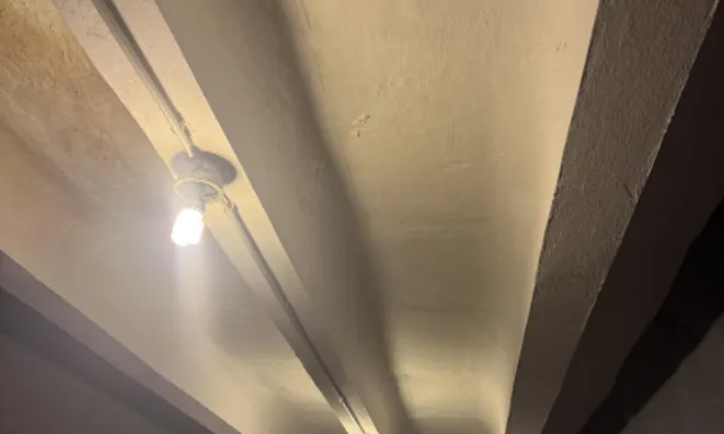 Недвижимость Коммерческое помещение, склад: 2