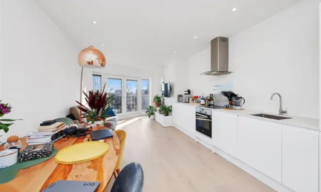 Недвижимость Nicoll Road: 5