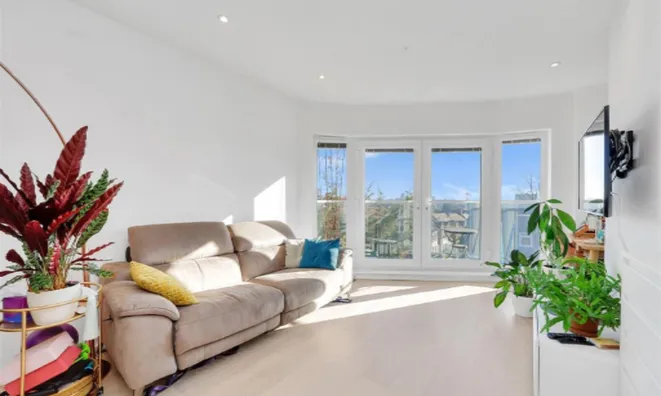 Недвижимость Nicoll Road: 9