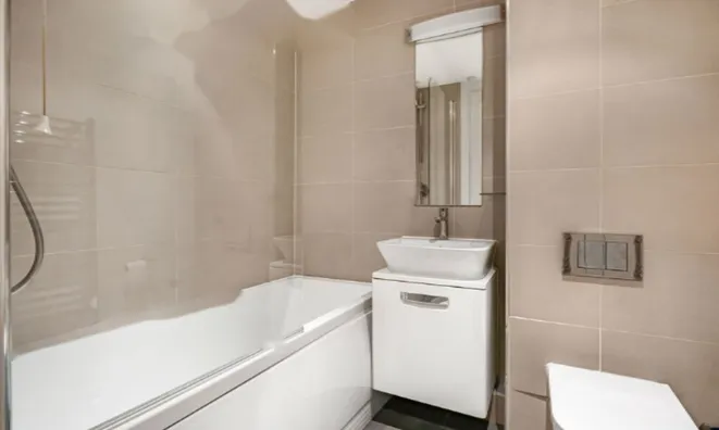 Недвижимость Scriven Street: 4