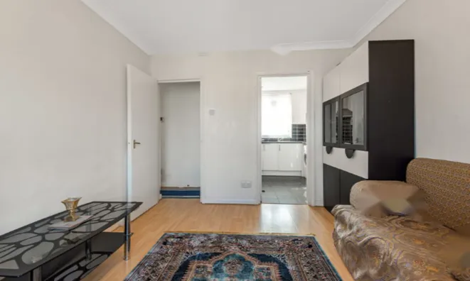 Недвижимость Fulham Road: 8