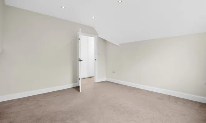 Недвижимость Leamington Park: 14