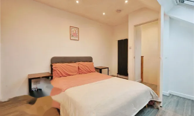 Недвижимость Fawcett Close: 3