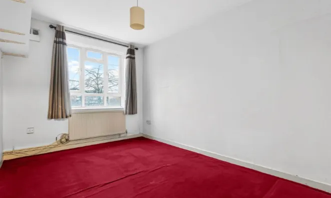 Недвижимость White City Estate: 13