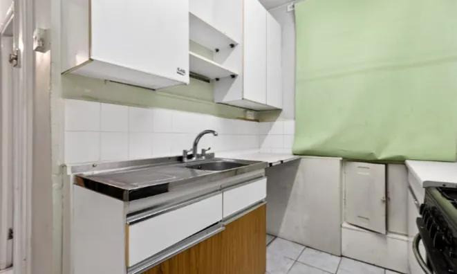 Недвижимость White City Estate: 18