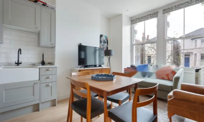 Недвижимость Starfield Road: 5