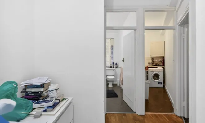 Недвижимость Barons Court Road: 14