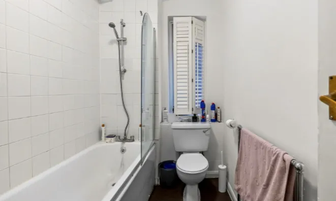 Недвижимость Barons Court Road: 15