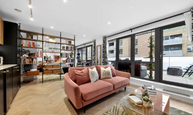 Недвижимость Cross Lane: 5