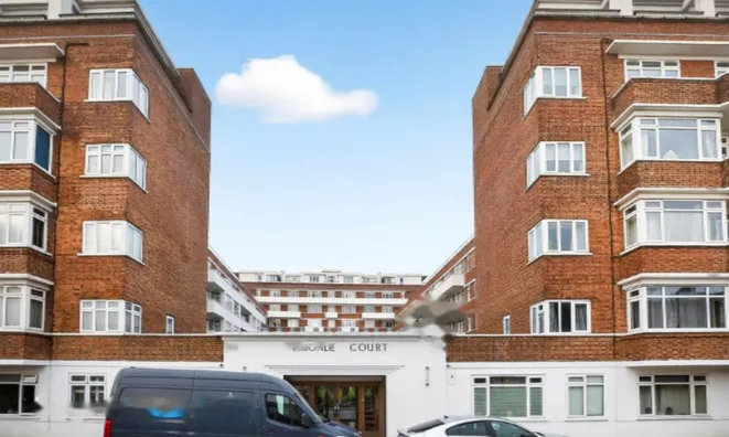 Недвижимость Upper Richmond Road: 10