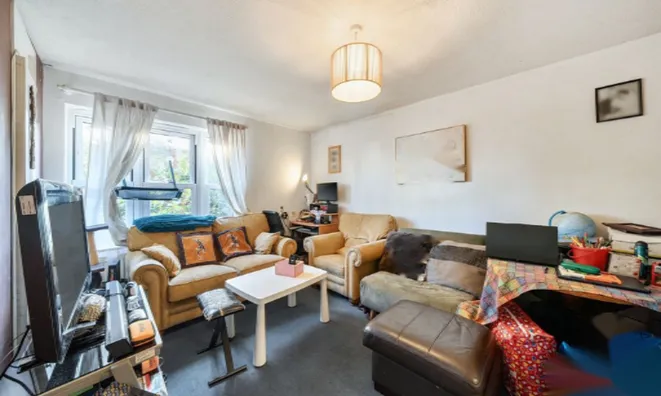 Недвижимость Myatt Road: 8