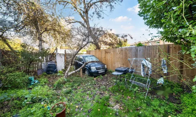 Недвижимость Myatt Road: 9