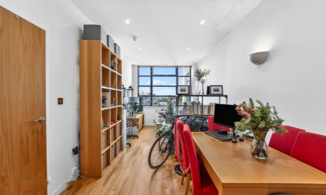 Недвижимость Lavender Hill: 7