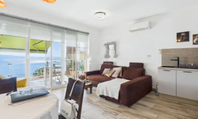 Недвижимость Трёхкомнатная квартира Центр: 1