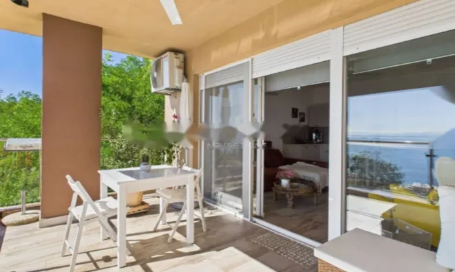 Недвижимость Трёхкомнатная квартира Центр: 18