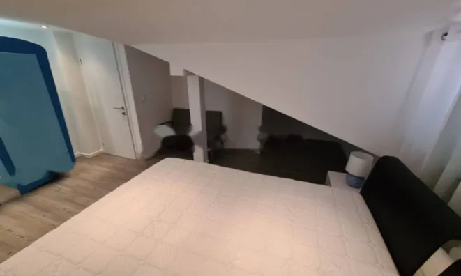 Недвижимость Четырехкомнатная квартира, Опатия: 18