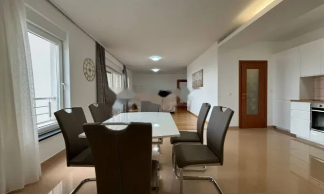 Недвижимость Трехкомнатная квартира Ичичи: 8