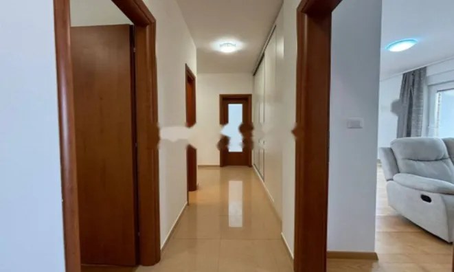 Недвижимость Трехкомнатная квартира Ичичи: 12