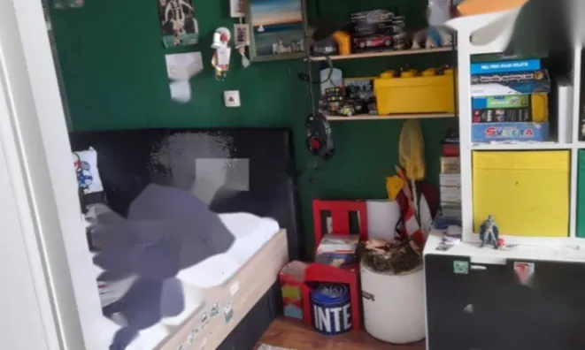 Недвижимость Трехкомнатная квартира центр: 11