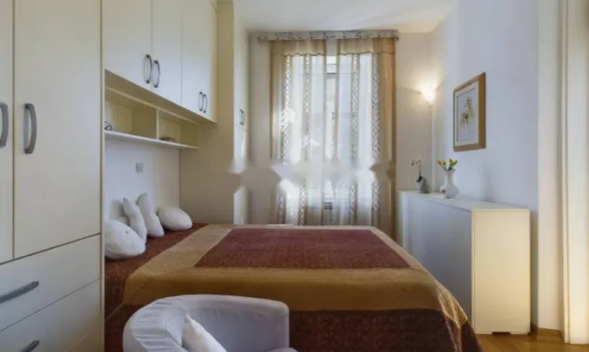 Недвижимость Трёхкомнатная квартира, Опатия: 10