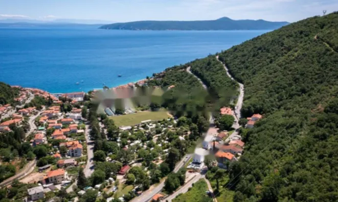 Недвижимость Семейный дом 225 м², Центр: 20