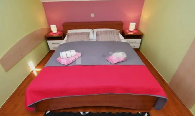 Недвижимость Четырехкомнатная квартира Центр: 11