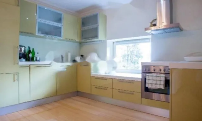 Недвижимость Трёхкомнатная квартира в Центре: 4