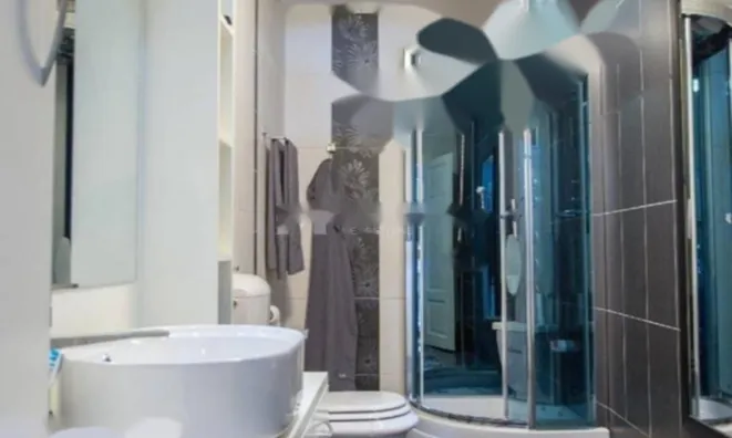 Недвижимость Трёхкомнатная квартира в Центре: 8