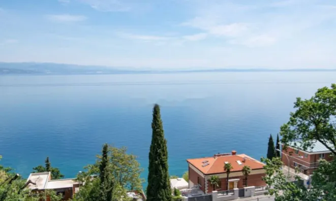 Недвижимость Четырехкомнатная квартира в центре Опатии: 3