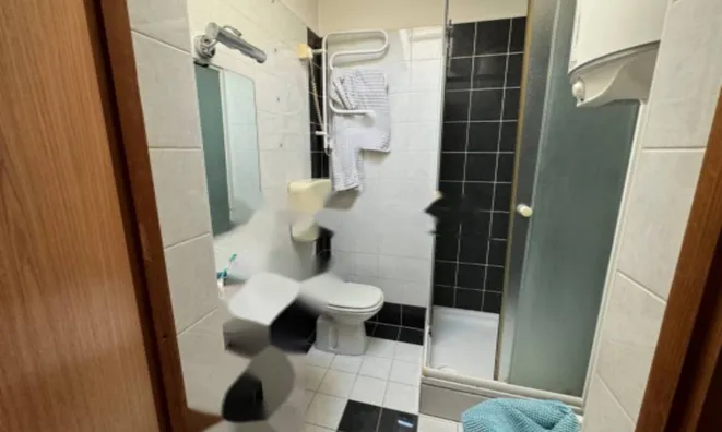 Недвижимость Трехкомнатная квартира, центр: 12