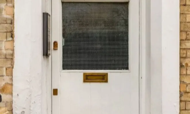 Недвижимость Newark Street: 2