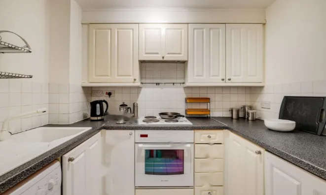 Недвижимость Newark Street: 7