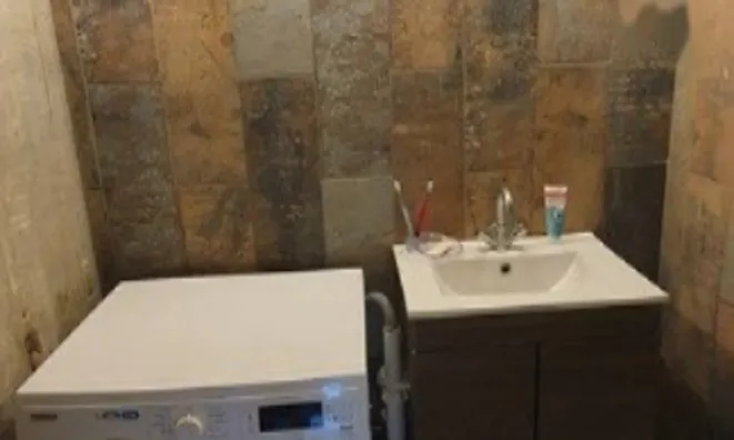 Недвижимость Strasburg Road: 12