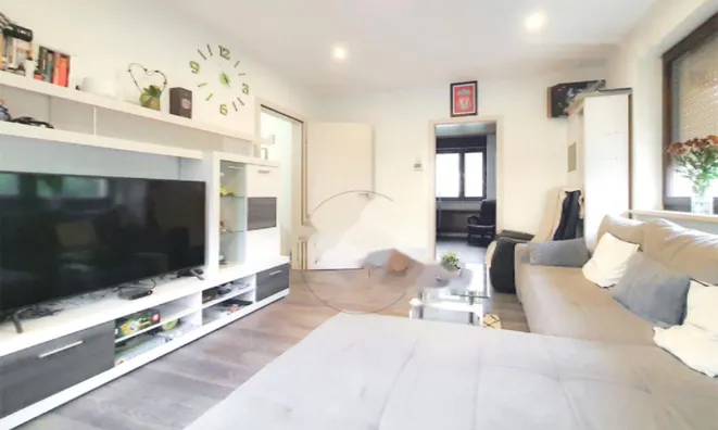 Недвижимость Двухэтажный дом Бежиград: 4