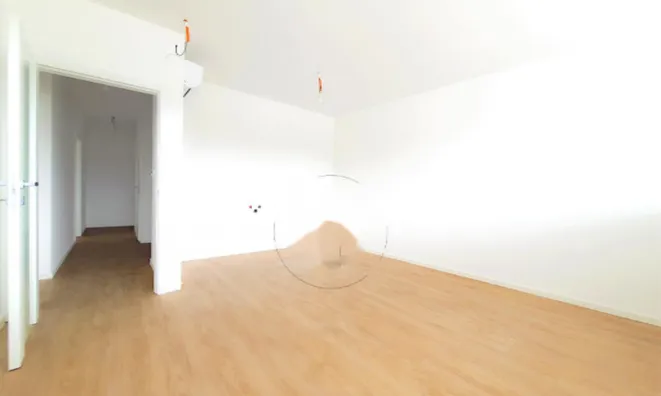 Недвижимость Офисное помещение, Вич: 5