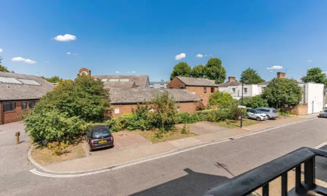 Недвижимость Newent Close: 9