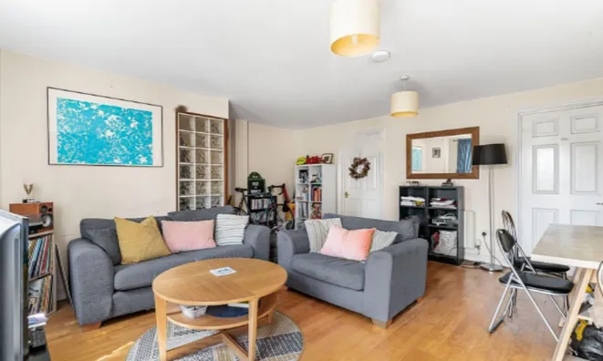 Недвижимость Newent Close: 16