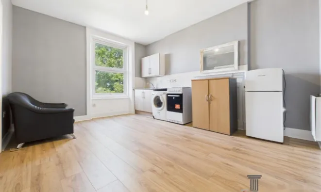 Недвижимость Minster Road: 5