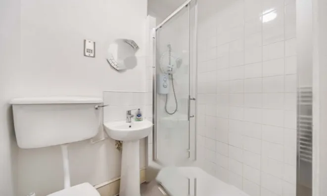 Недвижимость Camberwell Station Road, Camberwell: 16