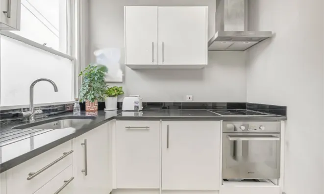 Недвижимость Tregothnan Road, Clapham: 13